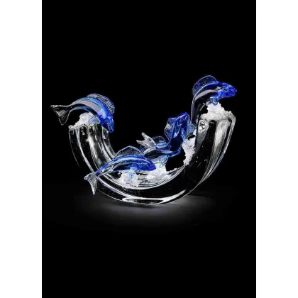 Zdjęcie Elegancka rzeźba szklanych rybek Murano