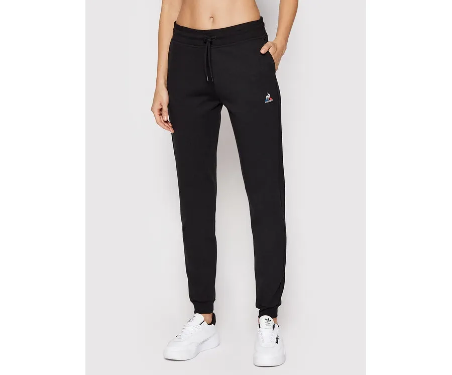 obrazek 1 Le Coq Sportif Spodnie dresowe 2210517 Czarny Regular Fit