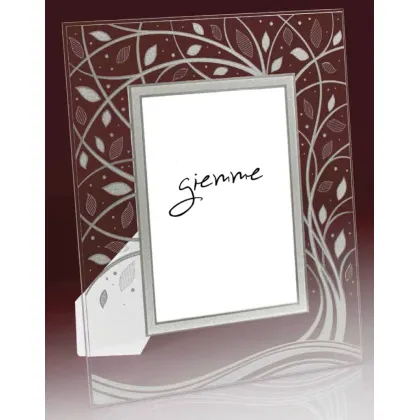 Picture A unique photo frame measuring 13x18 cm with a stylized silver tree