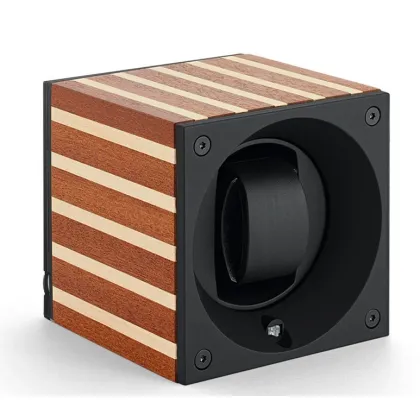 Zdjęcie Zdobiony drewniany rotomat od szwajcarskiego producenta