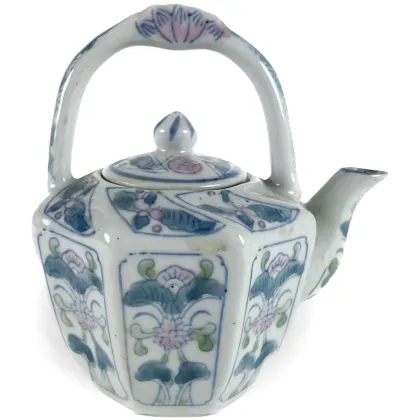 Zdjęcie Niepowtarzalny niebiesko-biały czajniczek porcelanowy z XX wieku