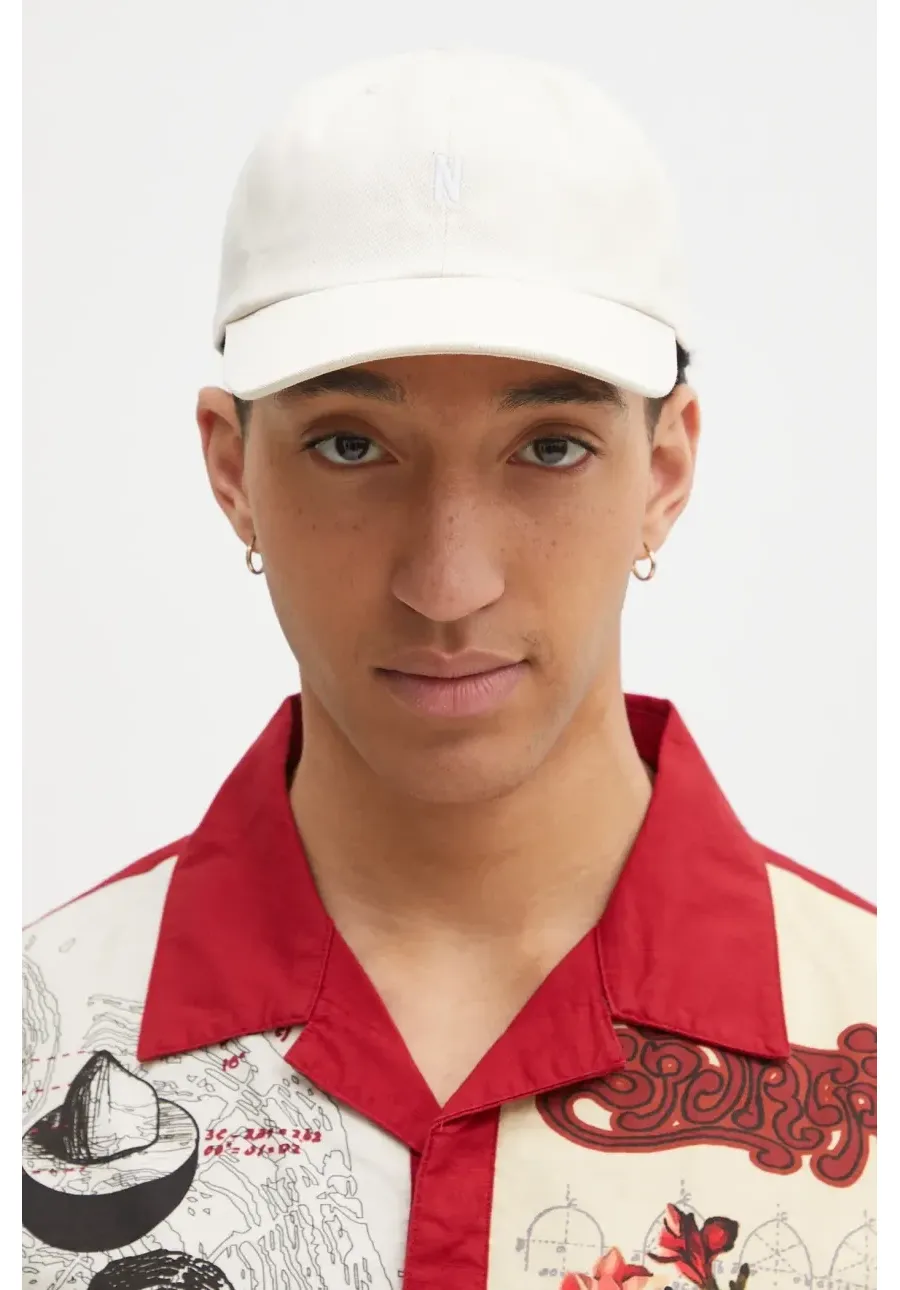 obrazek 1 Norse Projects czapka z daszkiem bawełniana Twill Sports Cap kolor beżowy z aplikacją N80.0001.0203
