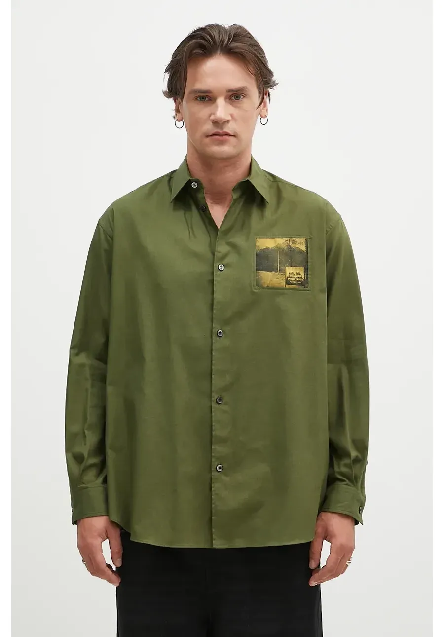 obrazek 1 Undercover koszula bawełniana Shirt męska kolor zielony relaxed z kołnierzykiem klasycznym UC2D4401.3