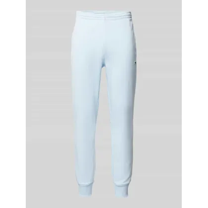 Zdjęcie Spodnie dresowe o kroju slim fit z naszywką z logo