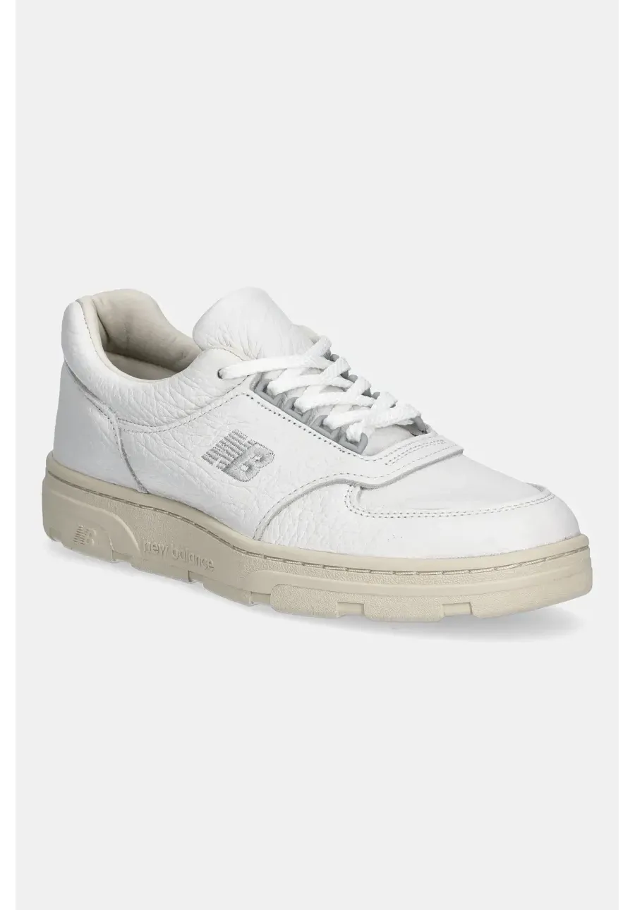 obrazek 1 New Balance buty Allerdale Made in UK kolor biały UADWWHI