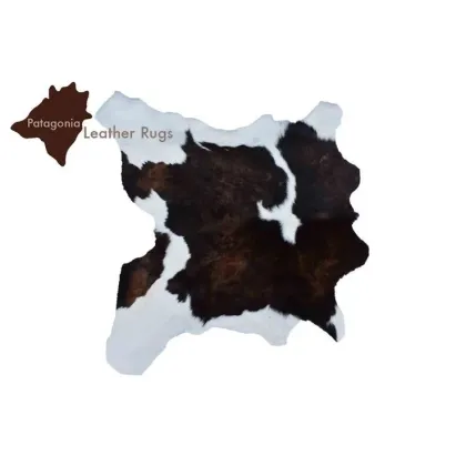 Zdjęcie Ładny dywan skórzany od szwajcarskiego producenta