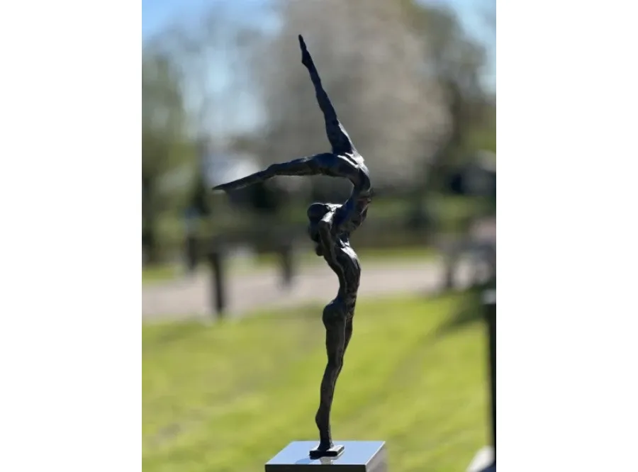 obrazek 2 Prestiżowa rzeźba do ogrodu z brązu "W ekstazie" - wyjątkowa ozdoba każdego ogrodu