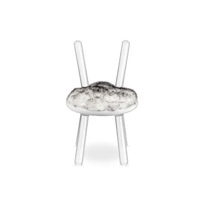 Zdjęcie Luksusowe dziecięce krzesło z futrem