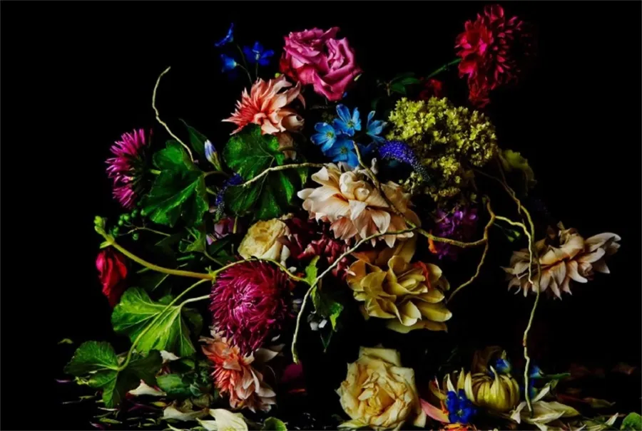 obrazek 6 Książka Flora Magnifica Sztuka kwiatów w czterech porach roku - Thames & Hudson