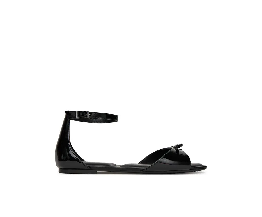 obrazek 1 DKNY Sandały Dazey Flat Ankle Strap K1599651 Czarny