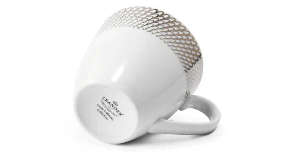 obrazek 2 Nowoczesny porcelanowy kubek ze srebrnym zdobieniem z kolekcji Angel wings – wariant 2 – Leander